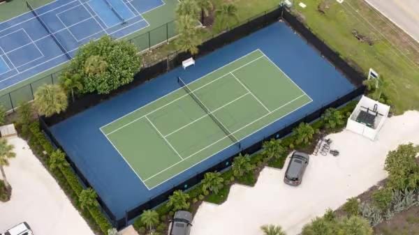 Villa Sanibel 1D - Stunning Walk Out Beach Residence at Exclusive Villa Sanibel House in Sanibel Island