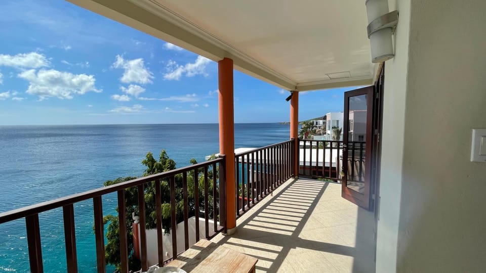 Property building, Balcony/Terrace, Sea view, Sunrise, Sunset