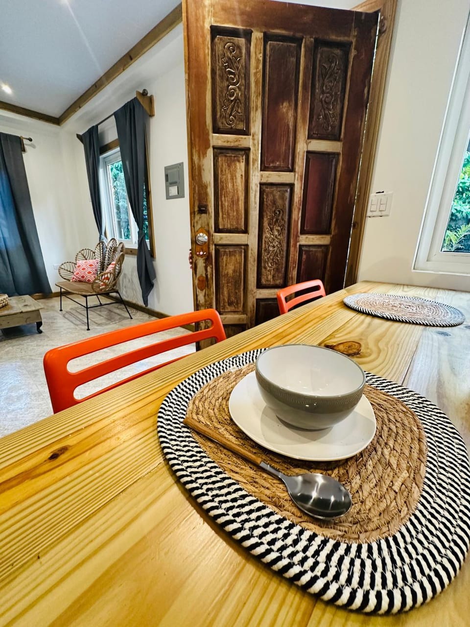 Living room, Dining area