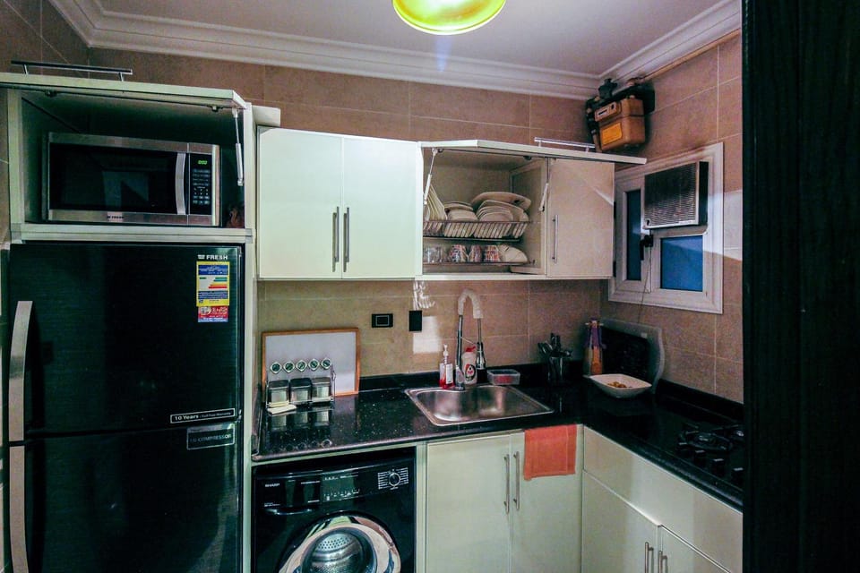 Kitchen or kitchenette, kitchen