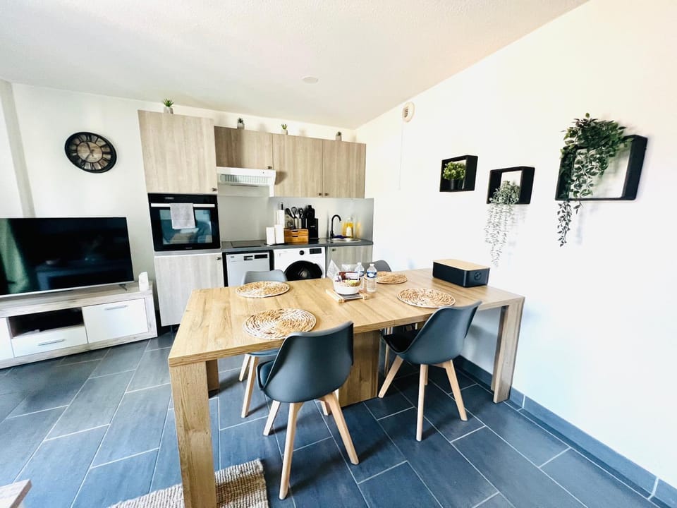 Les Jardins des Senteurs - Appartement privé avec piscine et parking Apartment in Grasse