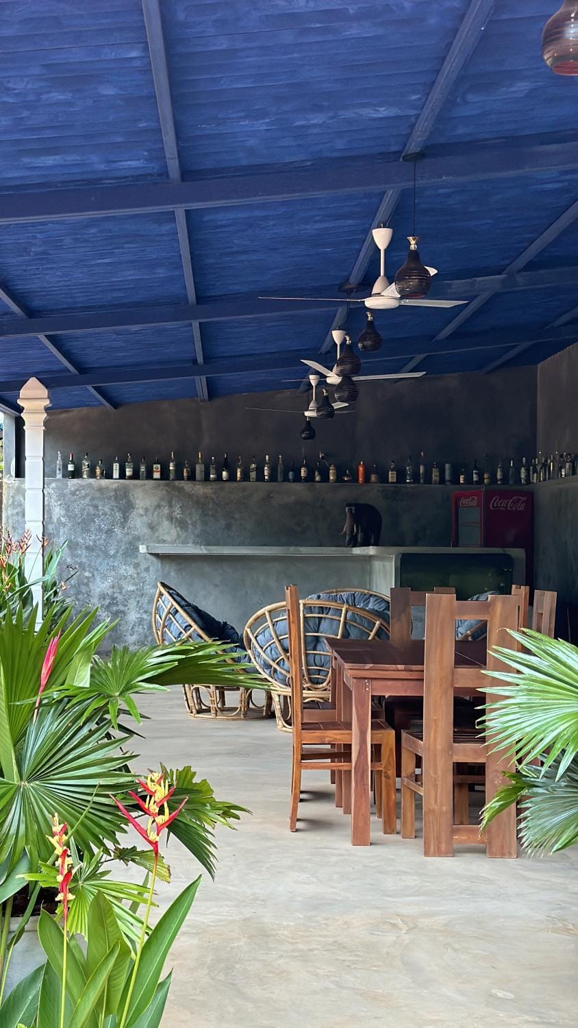 Sapphire Garden Hotel Bed and Breakfast in Sri Lanka