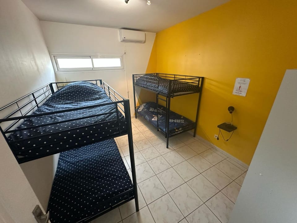 Photo of the whole room, Bedroom, bunk bed, air conditioner