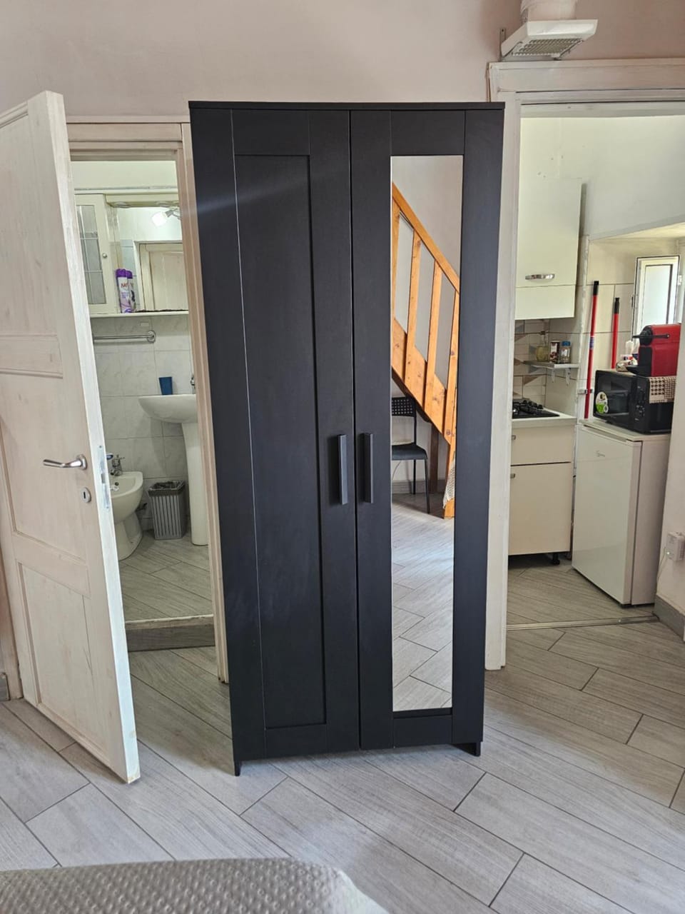 Bedroom, wardrobe