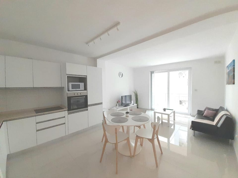 Living room, Seating area, Dining area, kitchen