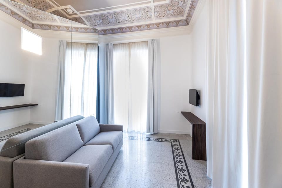 Riflessi Acireale Palace Suites Bed and Breakfast in Acireale