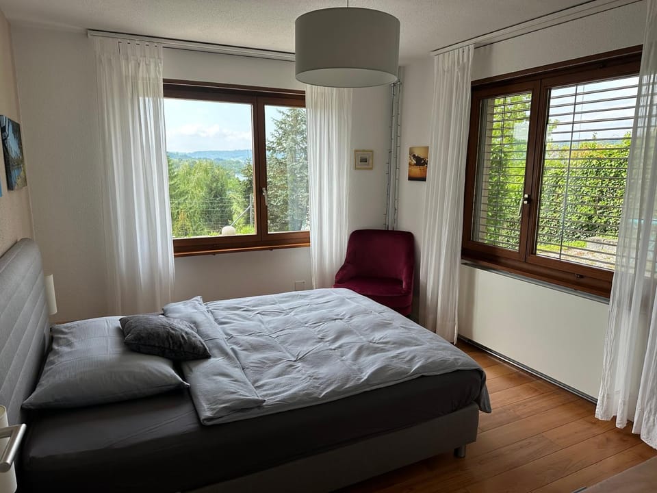 Gästezimmer Erlinsbach bei Aarau, zwischen Aare und Jura Vacation rental in Aargau, Switzerland