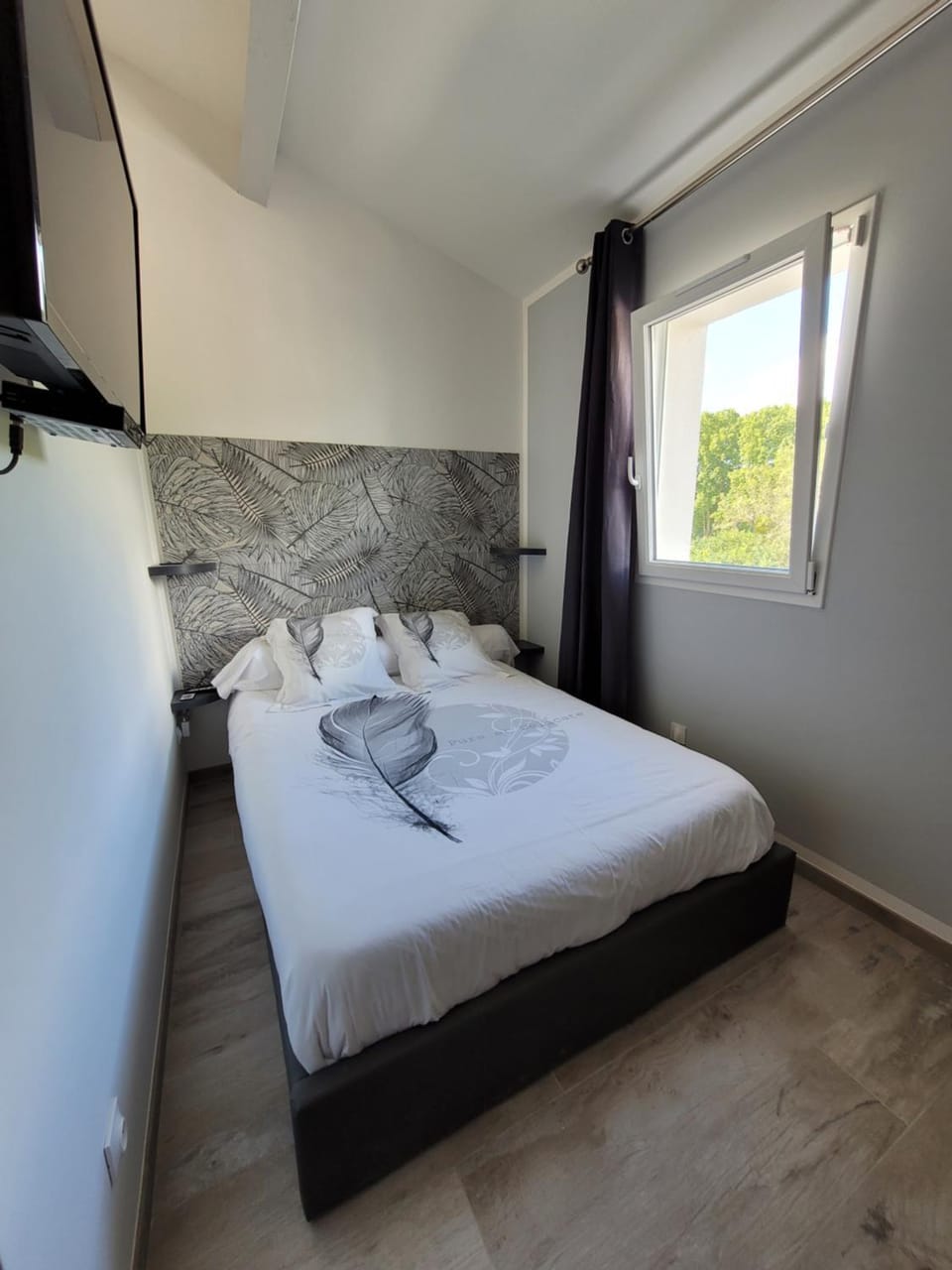 Les Prairies de l'Encrême Bed and Breakfast in Provence-Alpes-Côte d'Azur