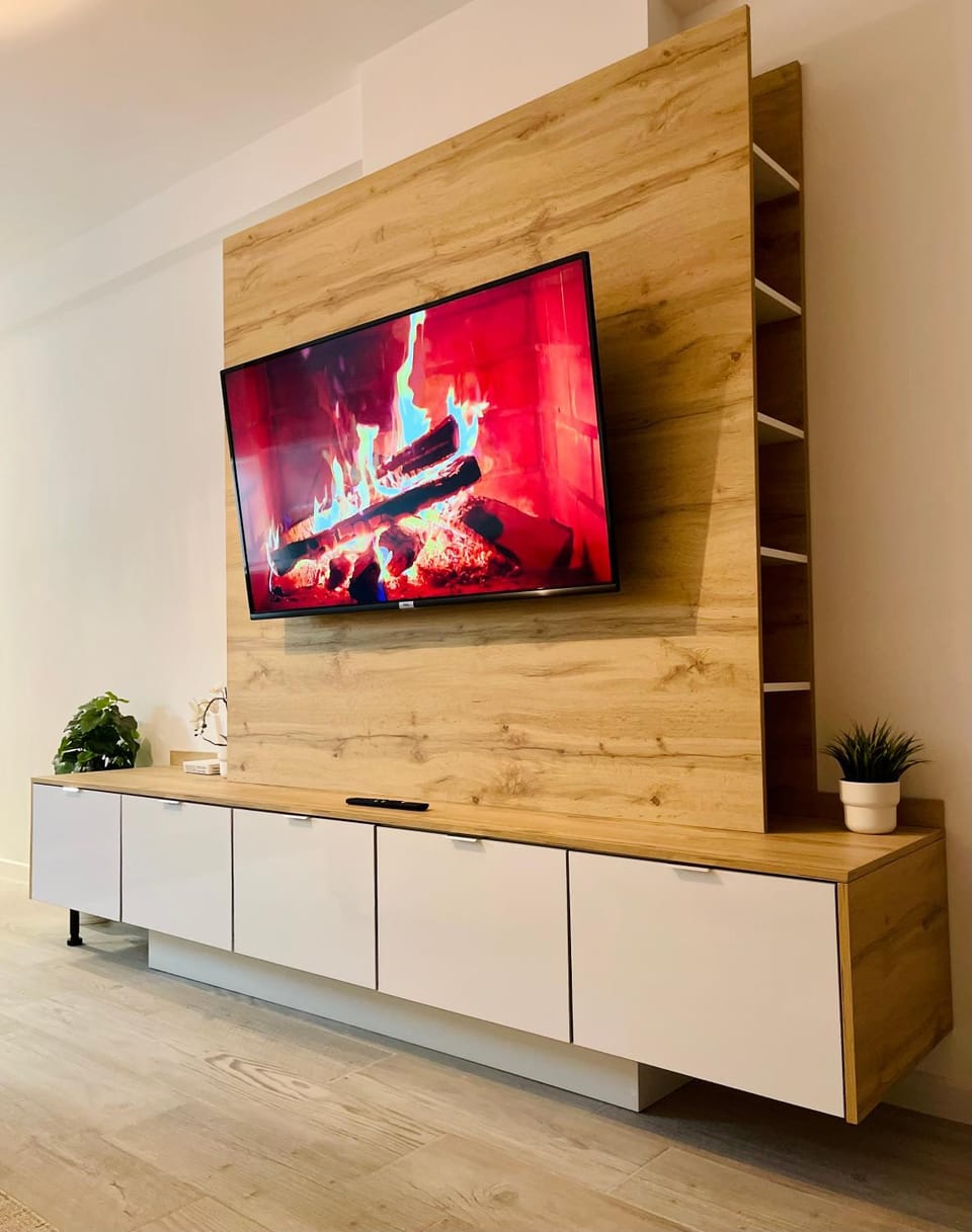 TV and multimedia, Living room