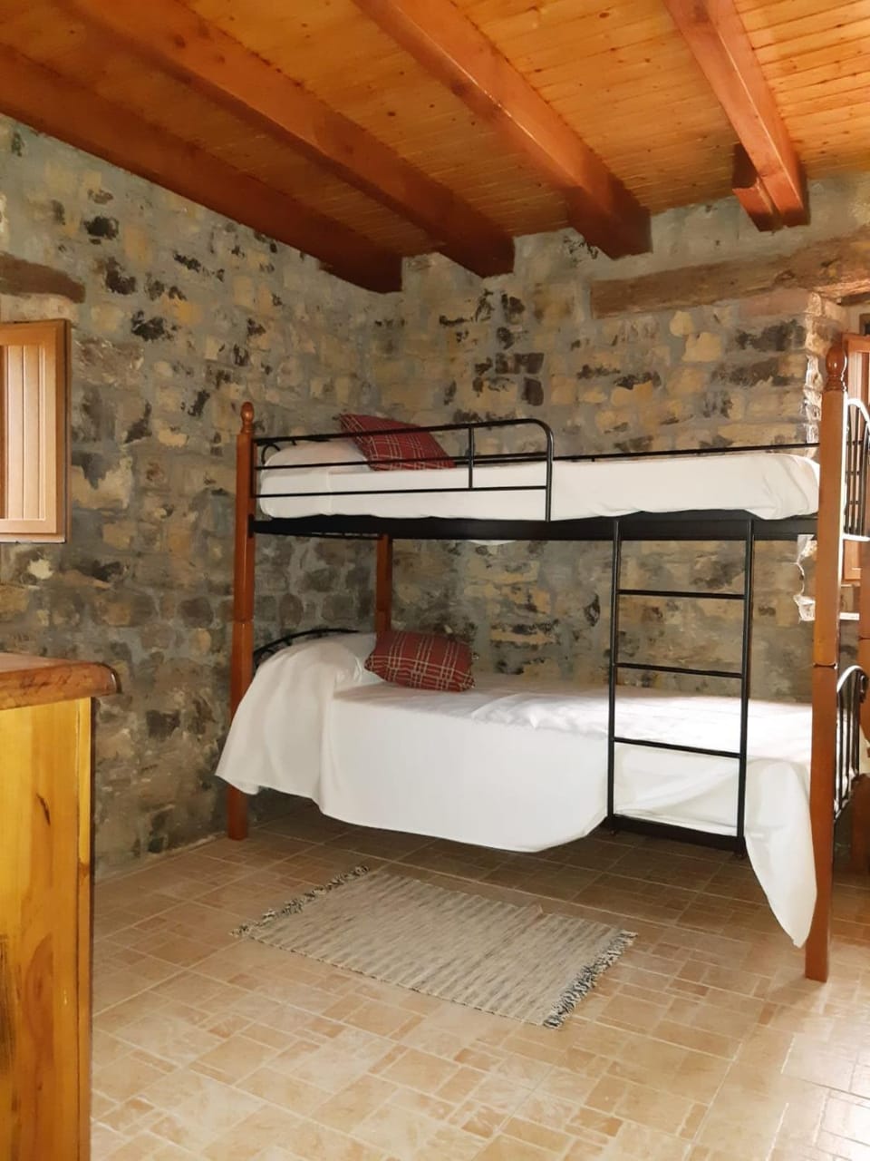 La Granjita del río House in Cantabria