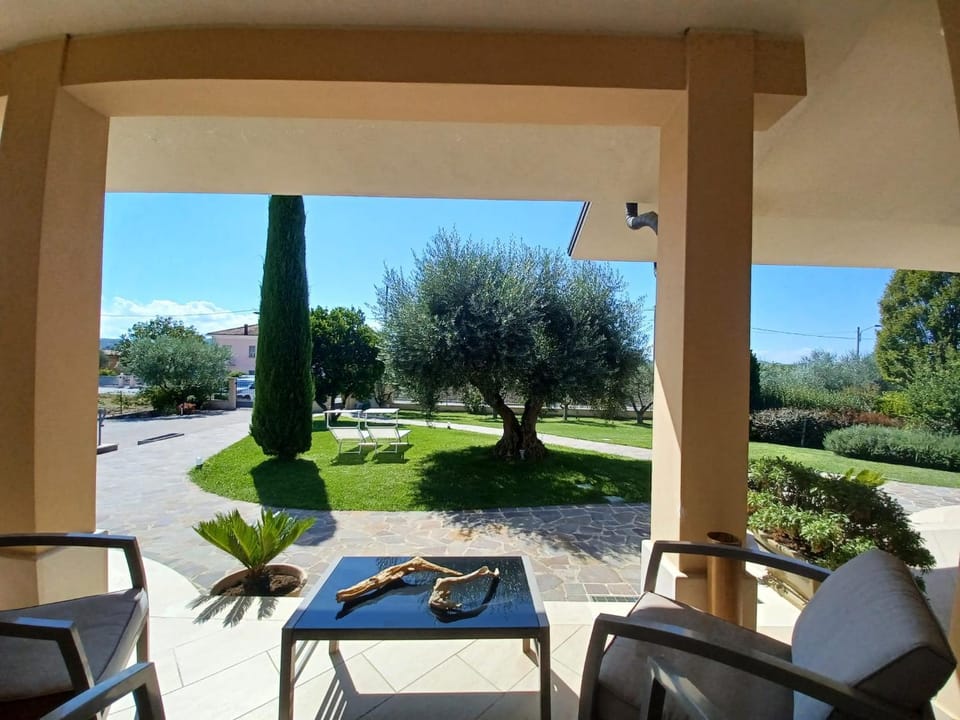 Il Giardino degli Ulivi Apartment in Emilia-Romagna