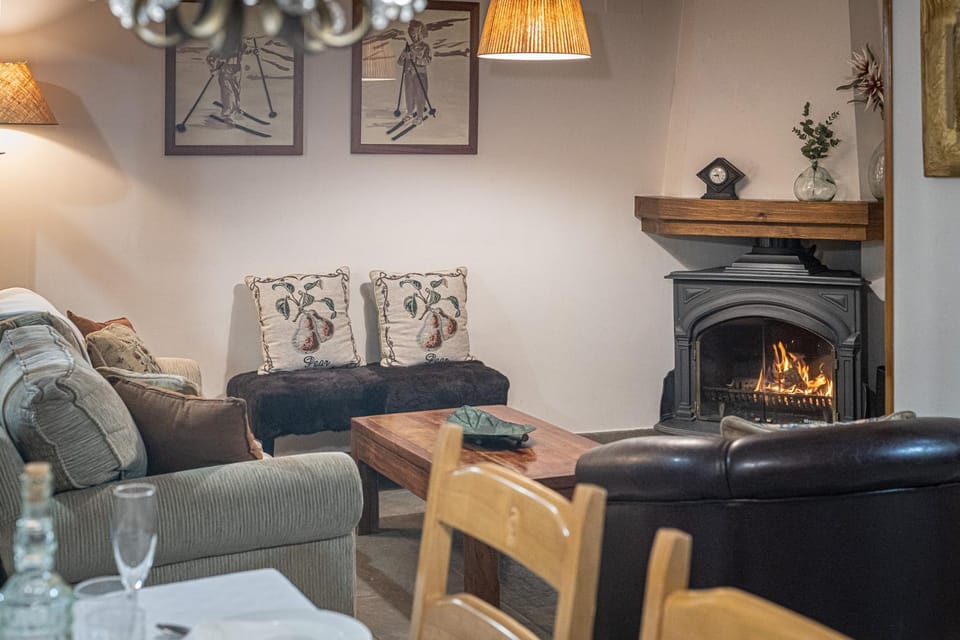 Living room, fireplace