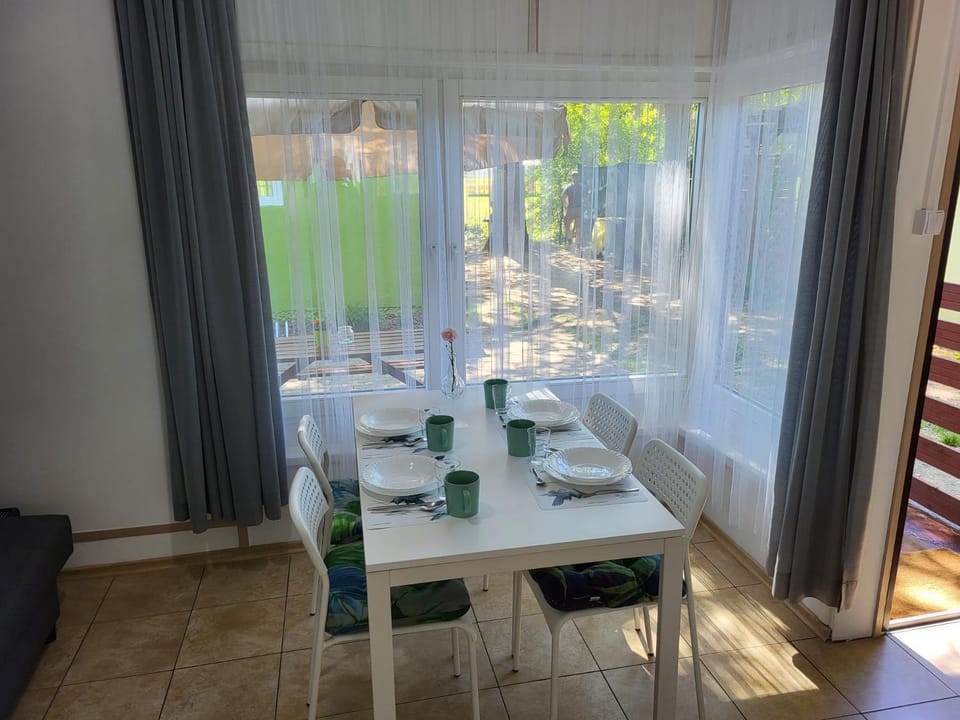 Szpak i Gil - domki letniskowe w Dolinie Baryczy Apartment in Lower Silesian Voivodeship