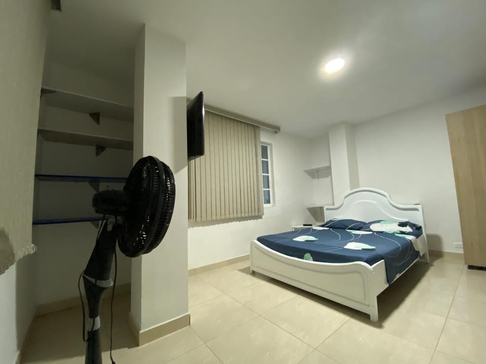 Sensacional Aparta estudio NUEVO en champagnat Apartment in Cali