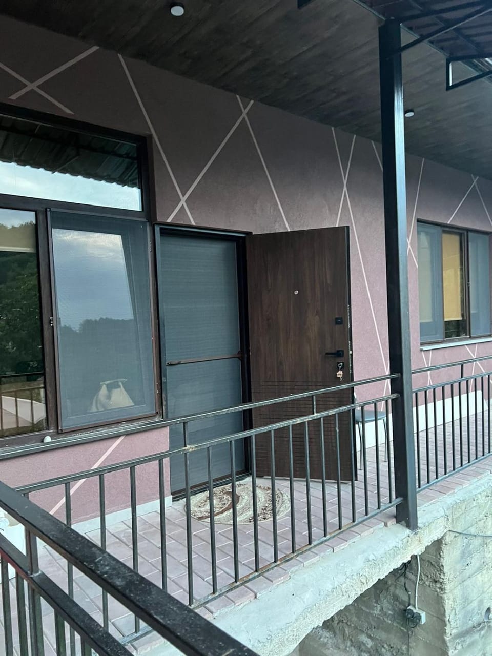 Property building, Facade/entrance