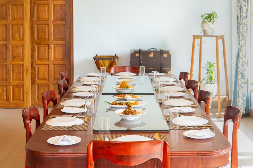 Food and drinks, Dining area, Breakfast