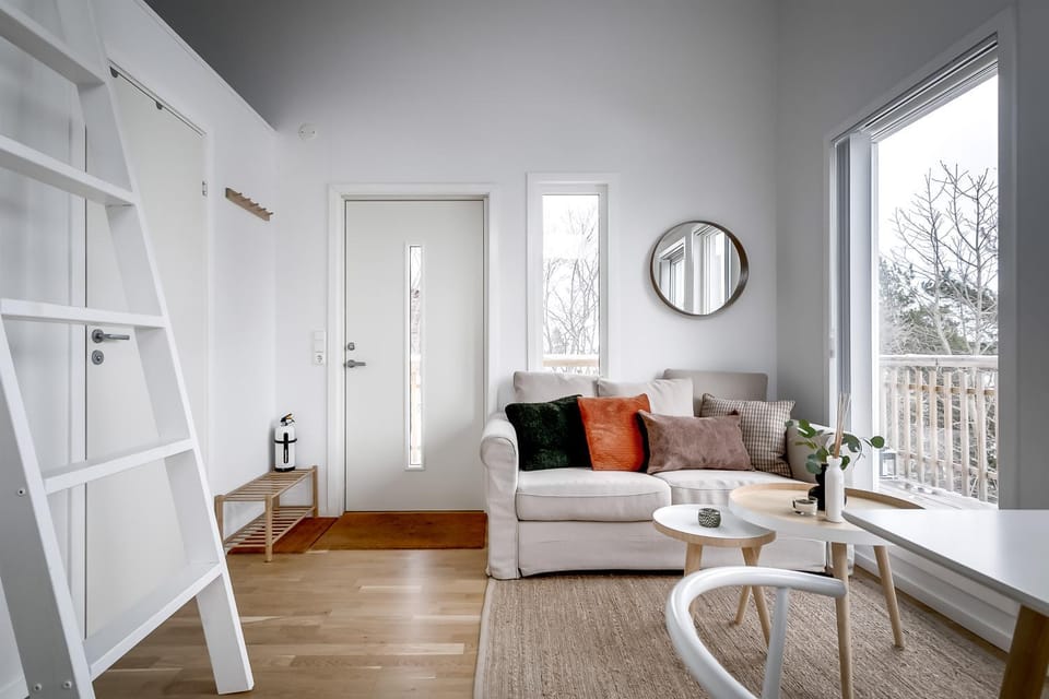 Living room, Seating area