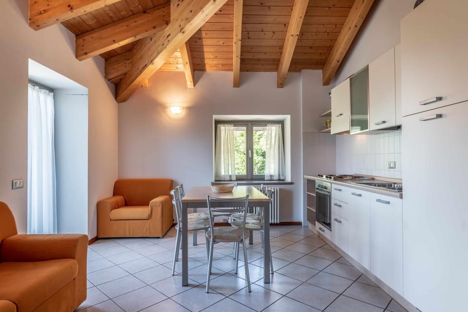 Kitchen or kitchenette, Living room, Dining area
