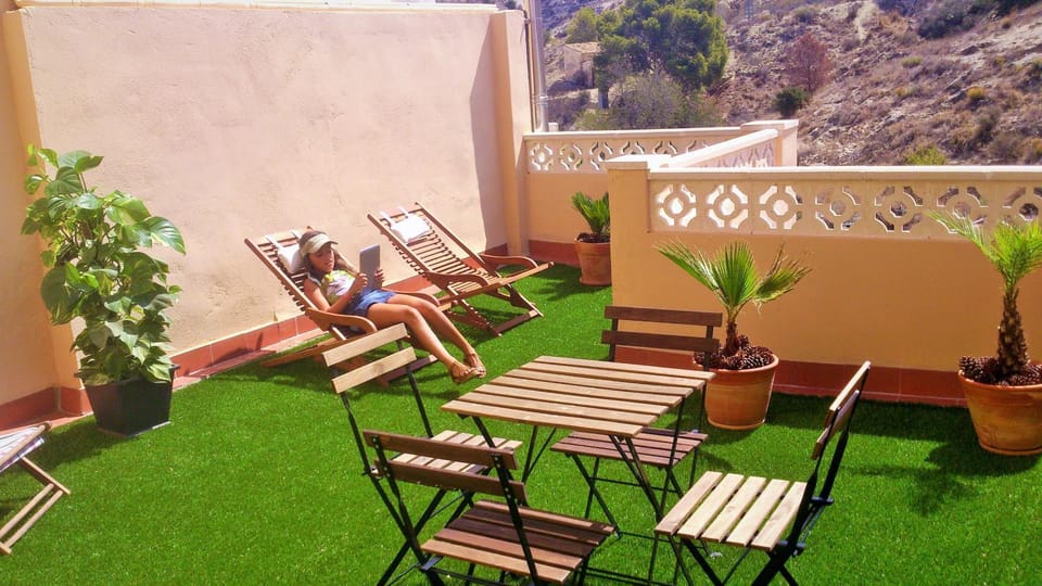 La Xaquera Country House in Alacantí