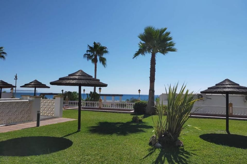 Apartamento primera línea de playa costa del sol Apartment in Costa del Sol