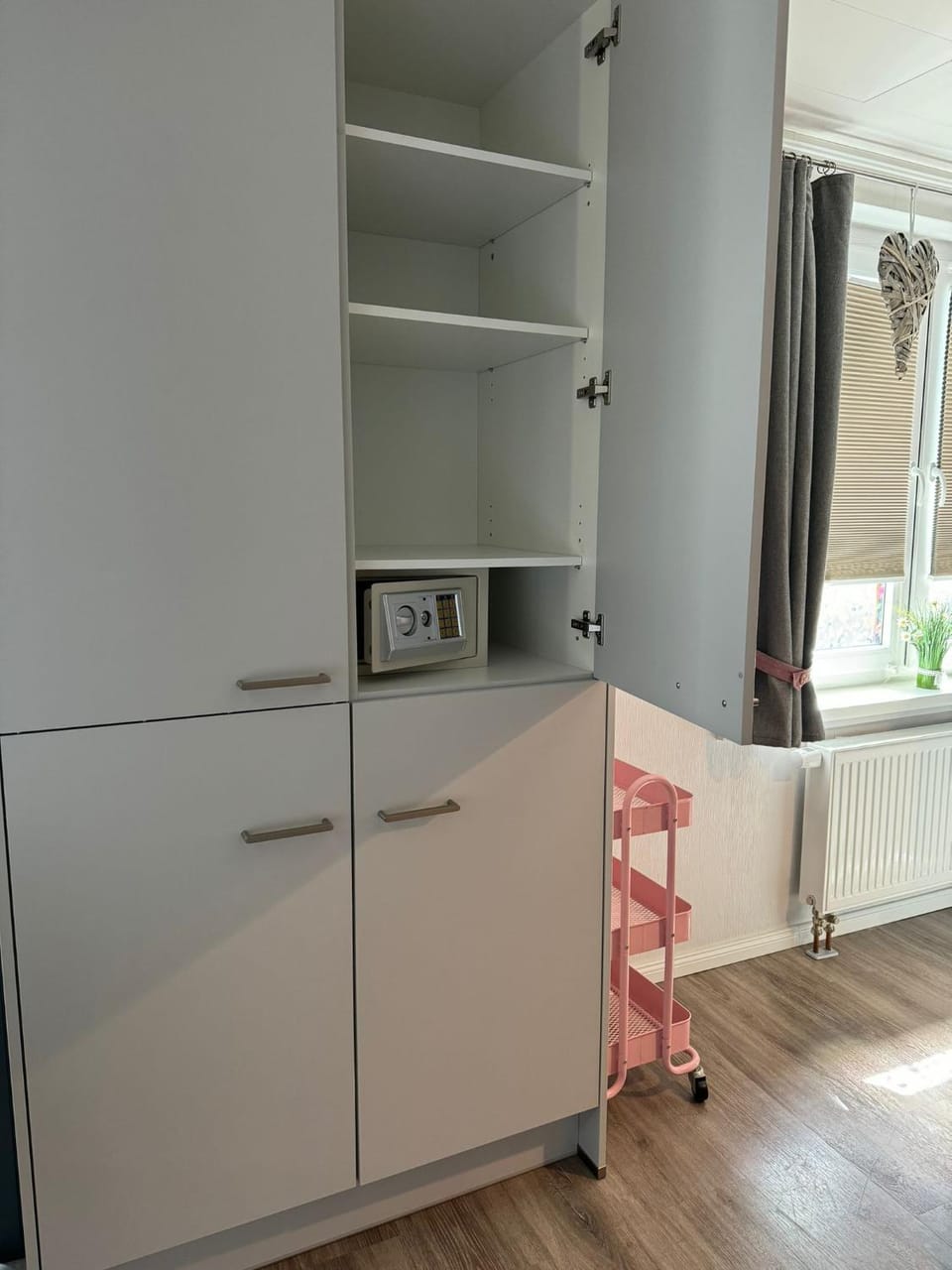 wardrobe
