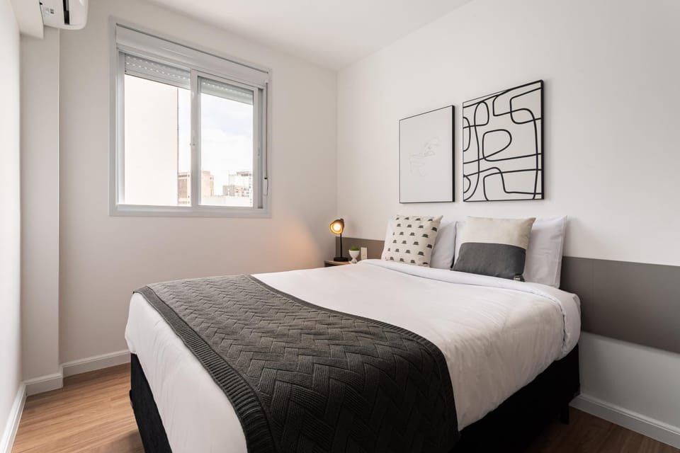 Bed, Day, Decorative detail, Bedroom, air conditioner