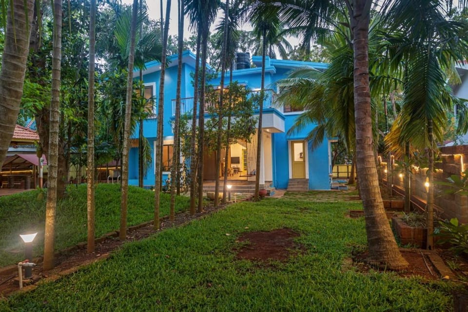 Property building, Garden