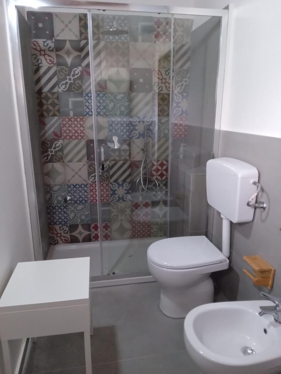 Shower, Toilet, Bathroom, bidet
