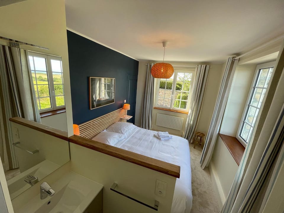 Bathroom, Photo of the whole room