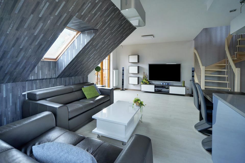 Kitchen or kitchenette, Living room