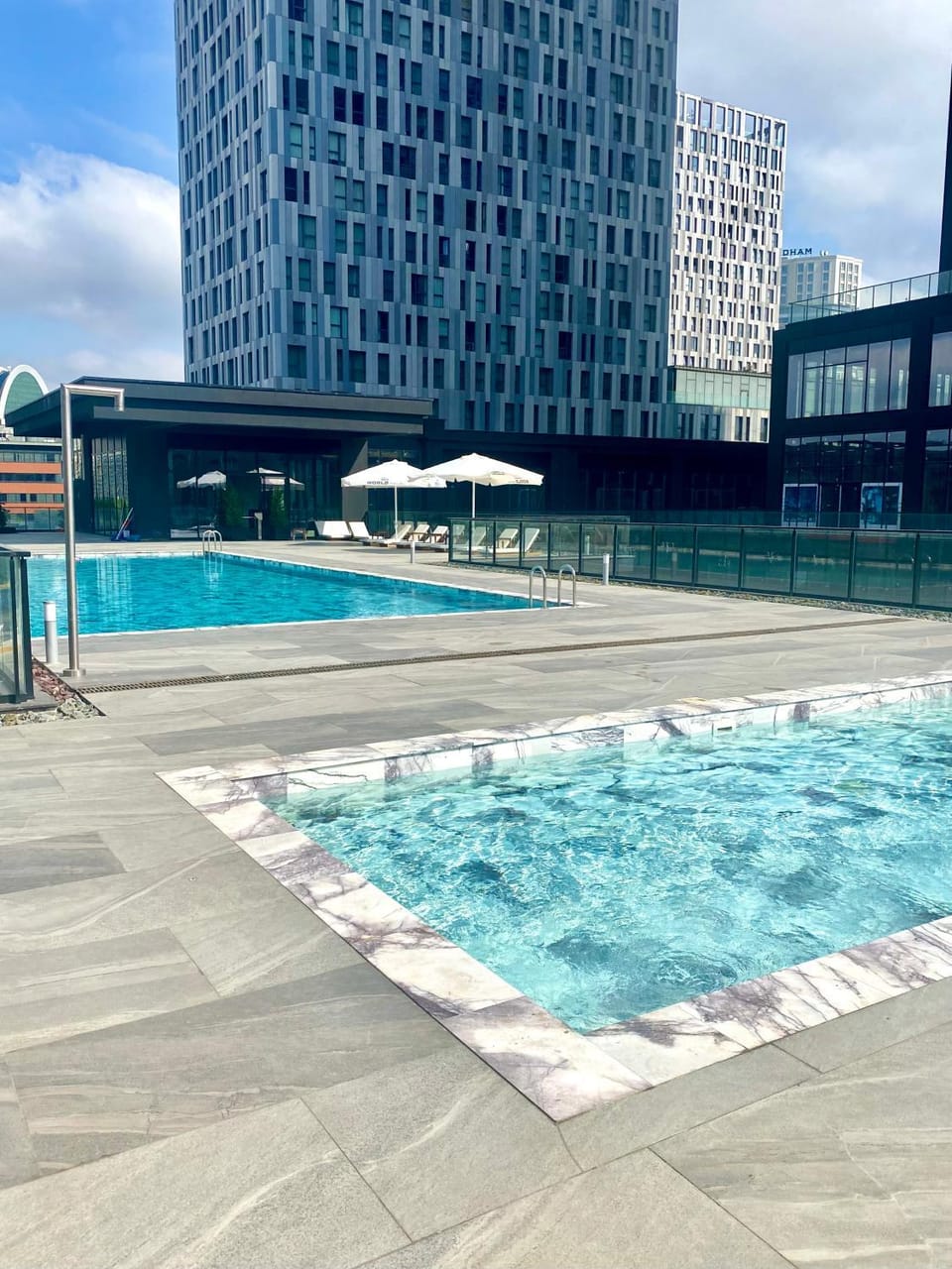 Swimming pool, Swimming pool