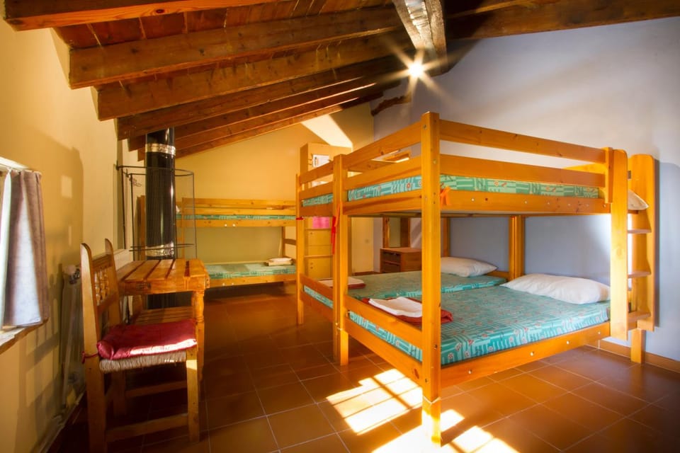 Photo of the whole room, Bedroom, bunk bed