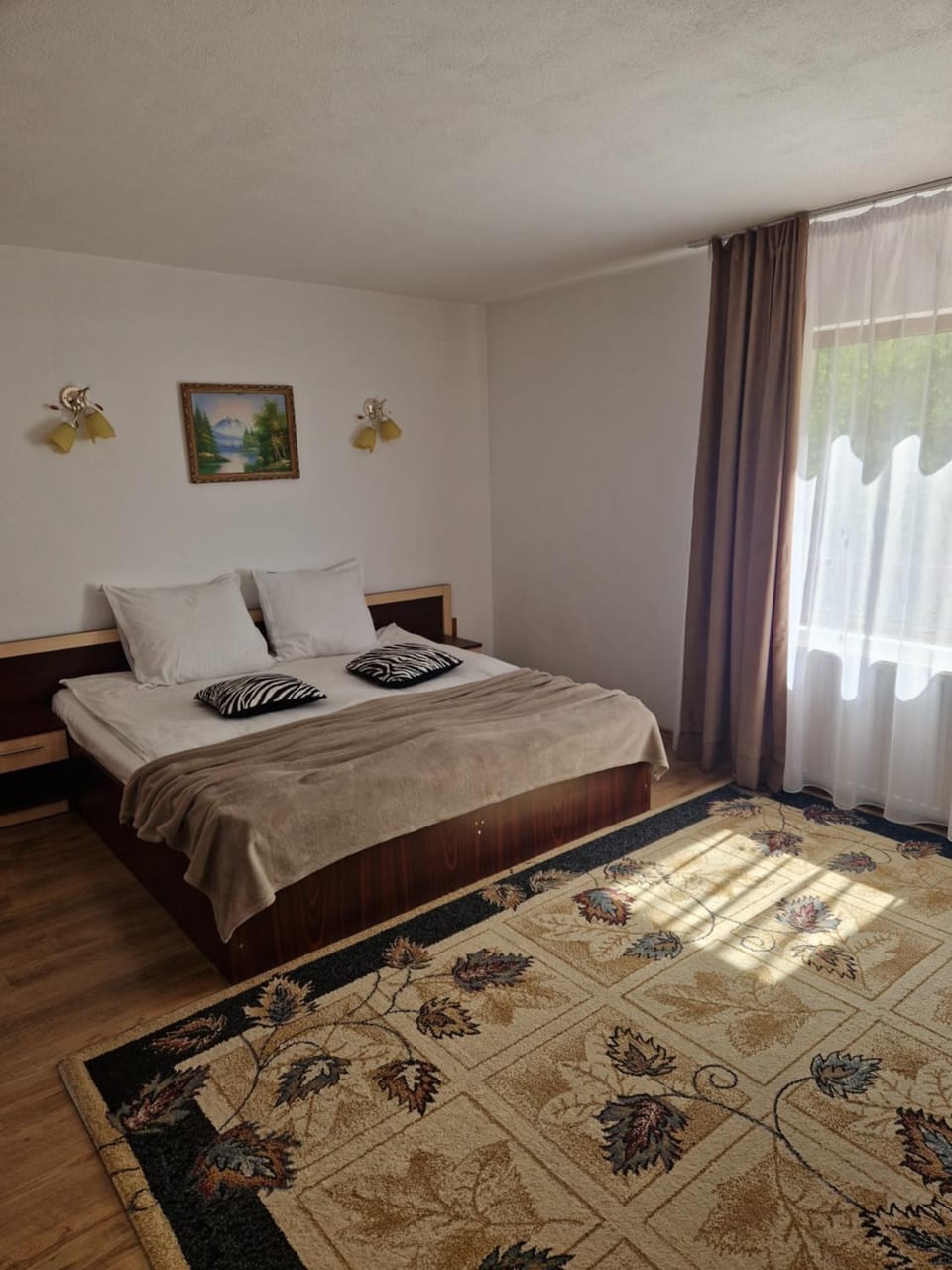 Pensiunea Bradul,Moieciu de Sus Bed and Breakfast in Brașov County