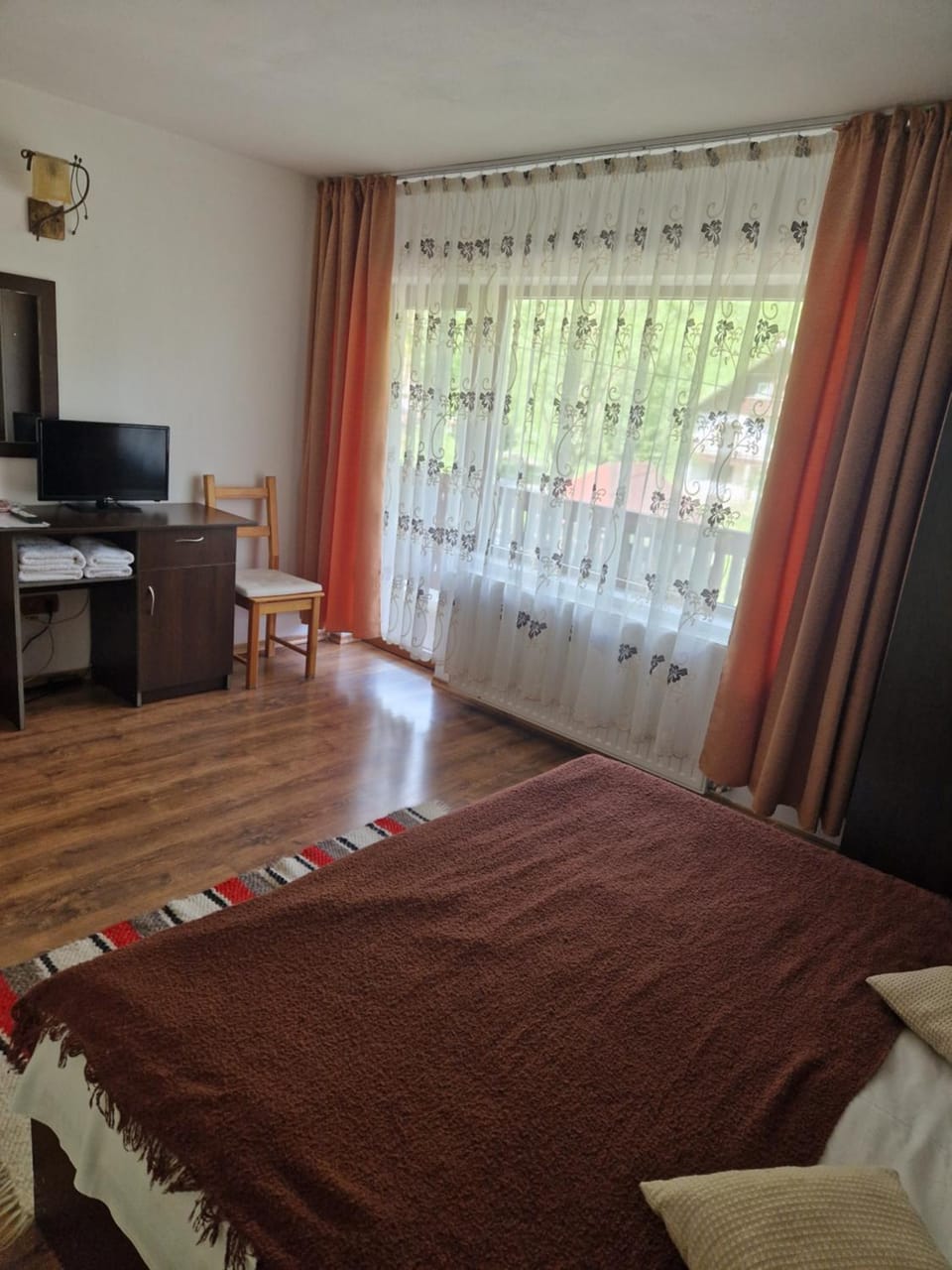 Pensiunea Bradul,Moieciu de Sus Bed and Breakfast in Brașov County