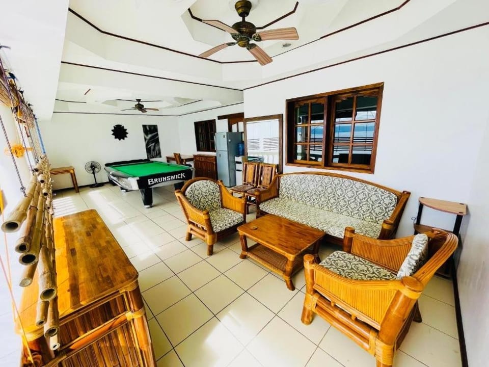 Oceanfront Hideaway Moalboal Villa in Central Visayas