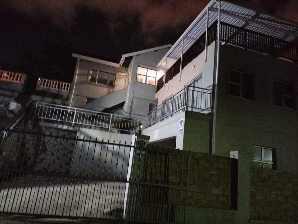 Busis guesthouse Bed and Breakfast in Durban