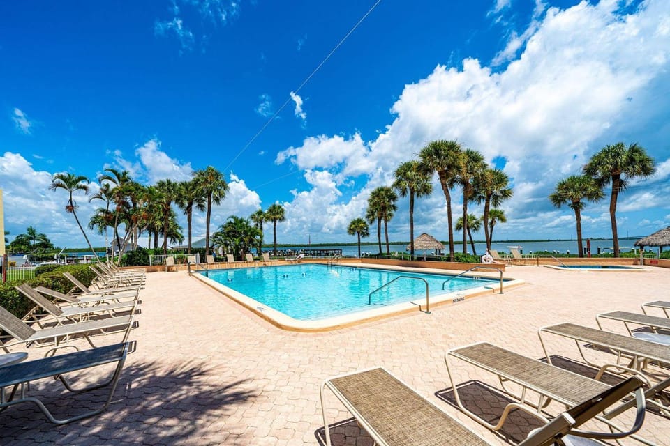 Riverside Club E608 House in Marco Island