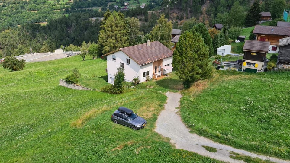 Property building, Bird's eye view, Garden