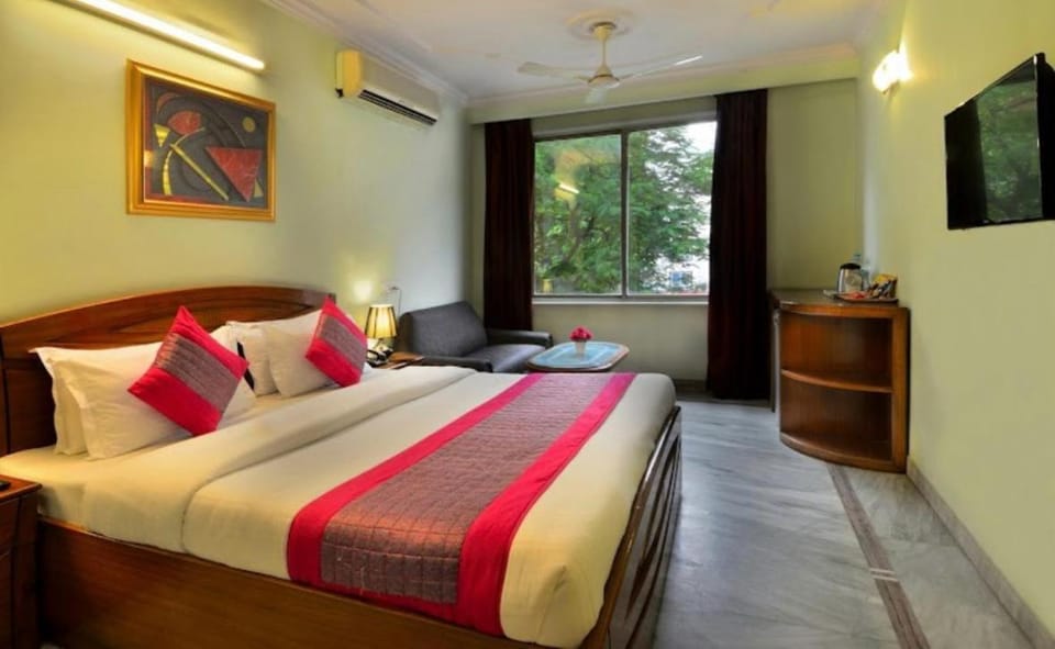Hotel Pablas International, New Delhi, Near Metro Hotel in New Delhi