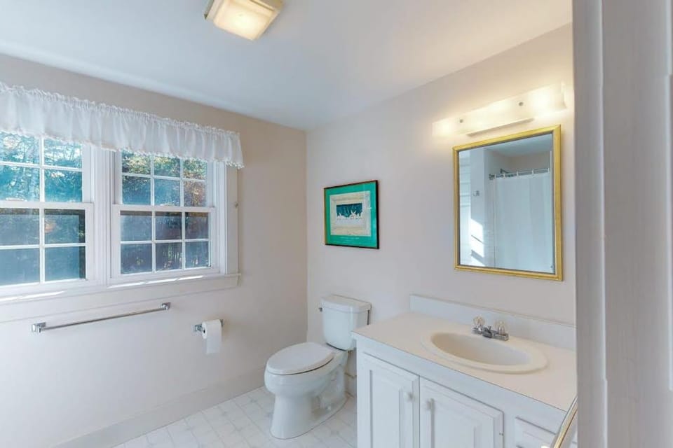 Toilet, Bathroom