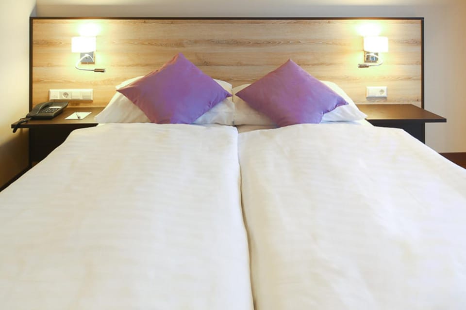 Bed, Decorative detail