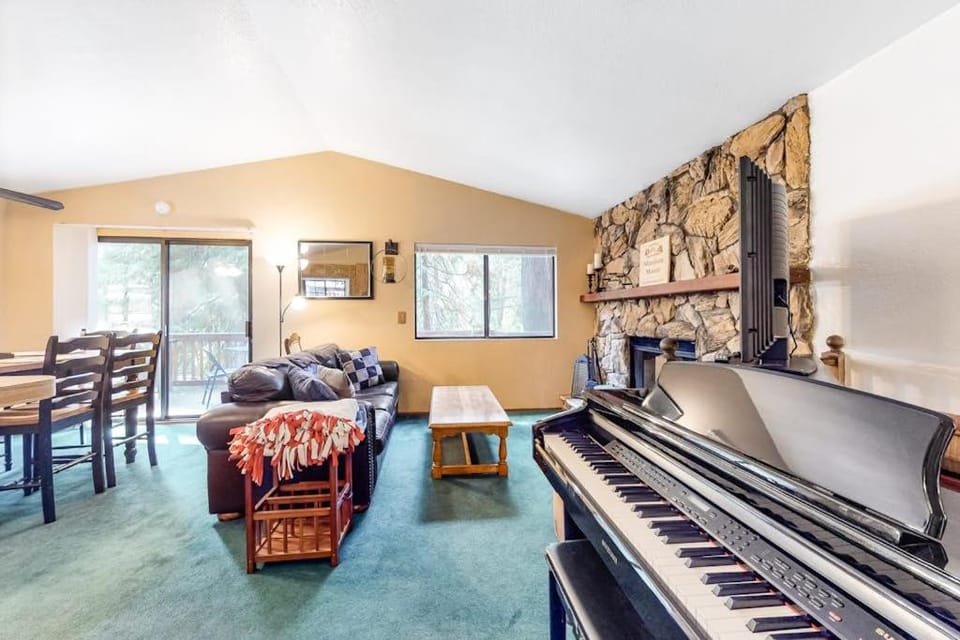Morrison Manor House in Lake Arrowhead