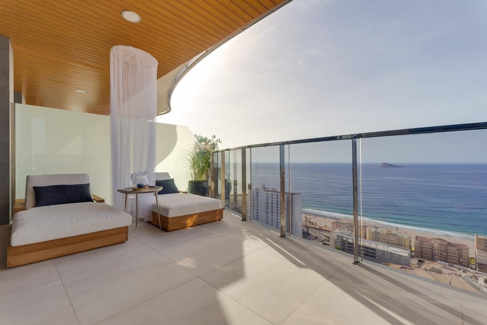 View (from property/room), Balcony/Terrace, Beach, Pool view