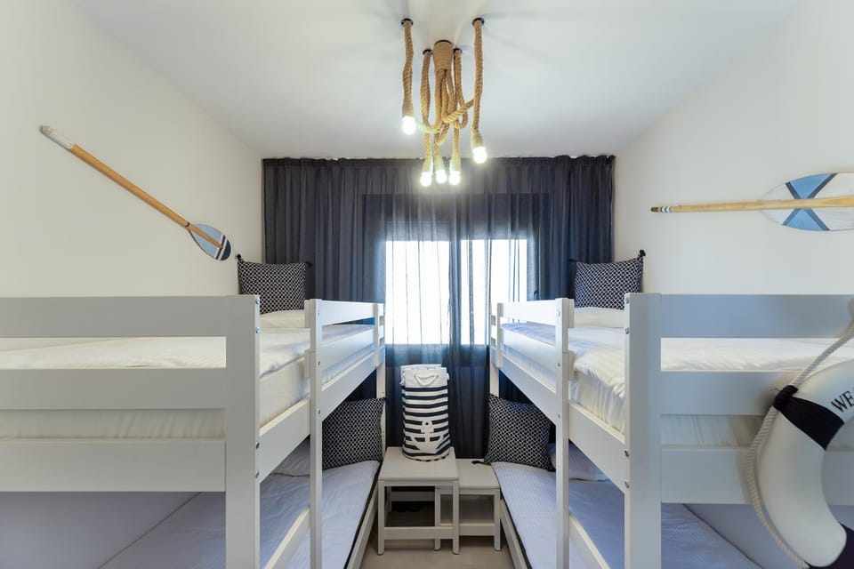 Bed, Photo of the whole room, Bedroom, bunk bed