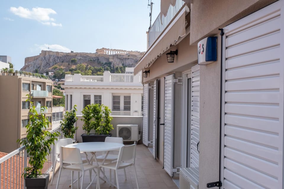 Balcony/Terrace, City view