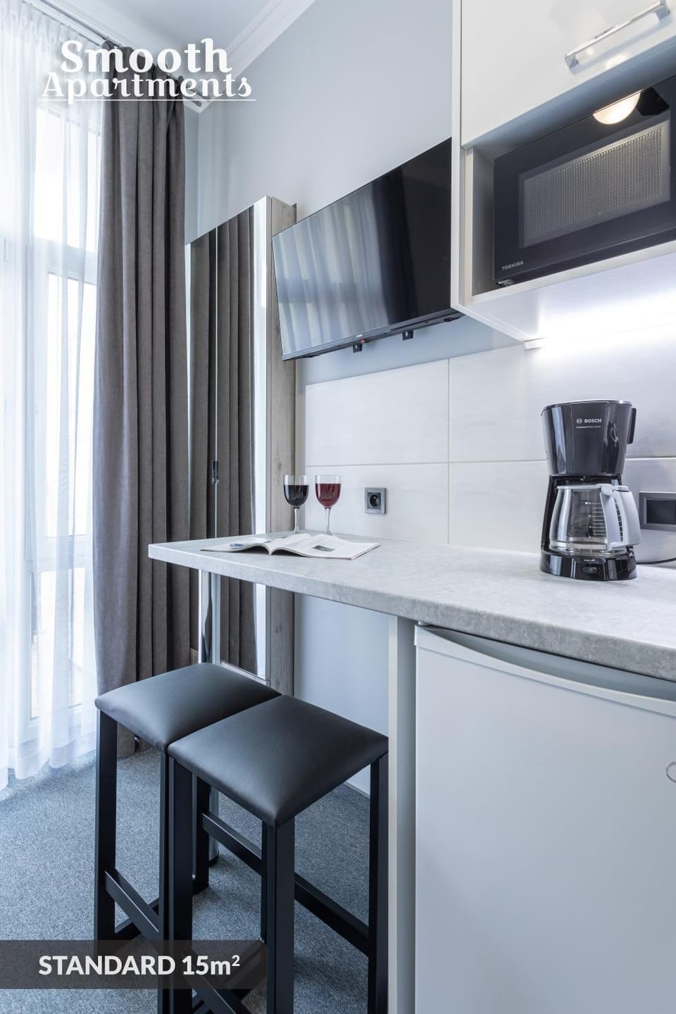Kitchen or kitchenette, Living room