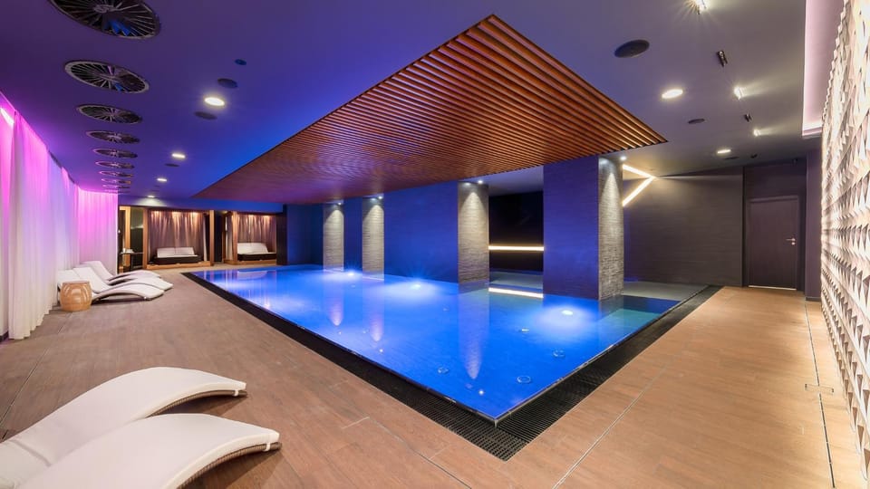 Property building, Spring, Off site, Day, Night, People, People, People, Property logo or sign, Property logo or sign, Activities, Activities, Winter, Summer, Hot Tub, Sauna, Steam room, View (from property/room), View (from property/room), Spa and wellness centre/facilities, Spa and wellness centre/facilities, Food and drinks, Other, Other, Other, Decorative detail, Decorative detail, Aqua park, Logo/Certificate/Sign, Logo/Certificate/Sign, Logo/Certificate/Sign, Animals, Autumn, On site, Food, Text overlay, Text overlay, Pets, Guests, Guests, Guests, City view, Garden view, Lake view, Landmark view, Mountain view, Pool view, River view, Sea view, Street view, Area and facilities, Swimming pool, Swimming pool, Sports, Entertainment, Drinks, Seasons, Time of day, Location, Sunrise, Sunset, children, children, Certificate/Award, Certificate/Award, Family