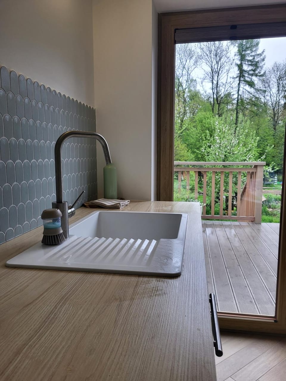 View (from property/room), Balcony/Terrace, Kitchen or kitchenette