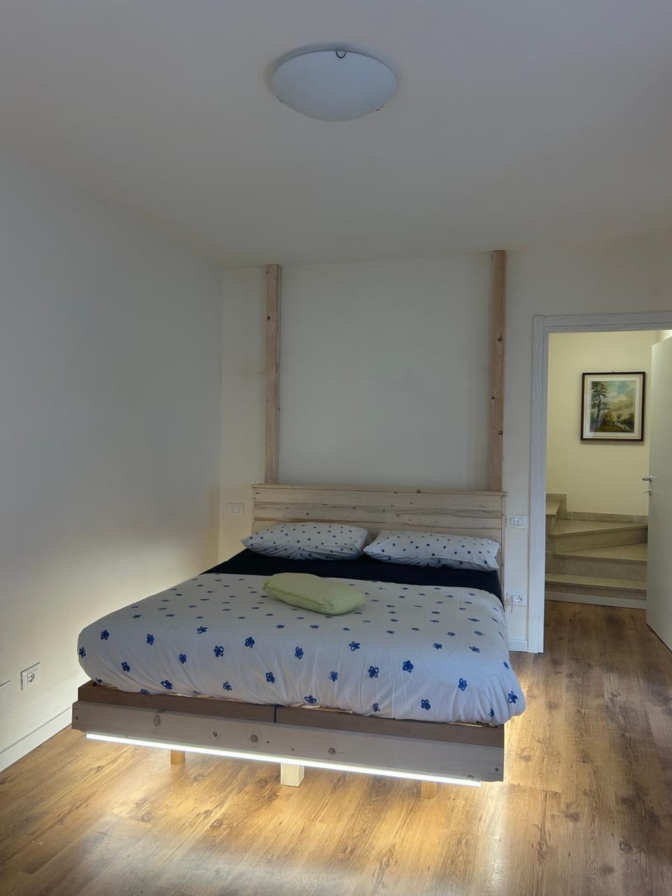 Living room, Bedroom