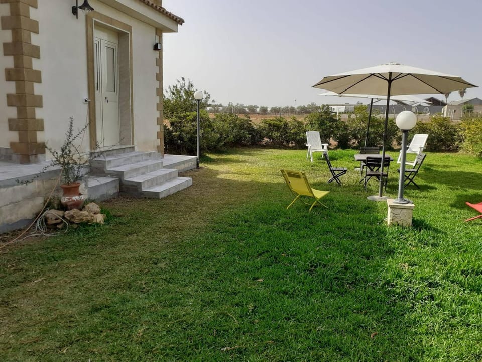 Bilocale climatizzato - Wi-fi in villa in pieno relax Apartment in Sicily